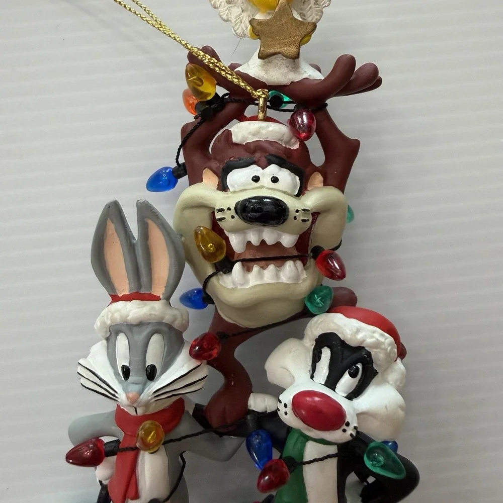 Vintage 1998 Looney Tunes Christmas Ornament Bugs Bunny Sylvester Taz Tweety